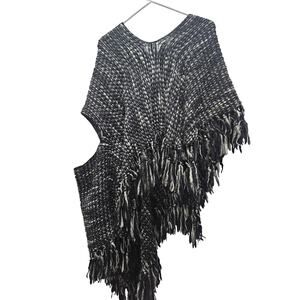 Juliette Jake Merino Wool Silk Fringe Poncho Cape Black Gray One Size